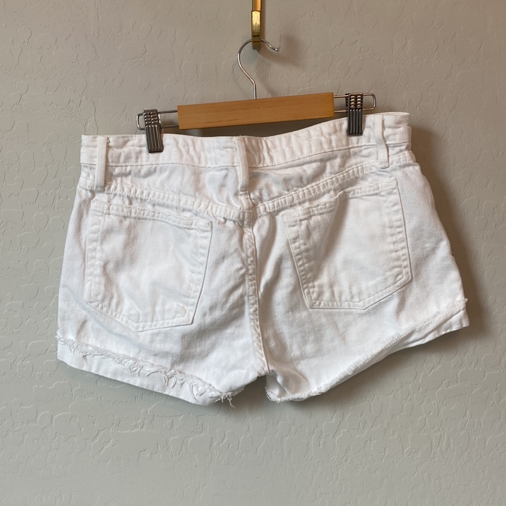 FRAME Denim Le Grand Garçon Cutoff Distressed Denim Short White Women’s Size 26 - Picture 3 of 9